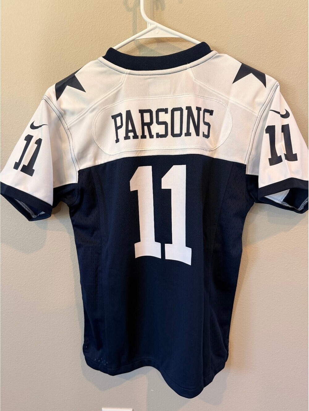 Dallas Cowboys Micah Parsons #11 - Size Women's XL -PRICE DROP‼️